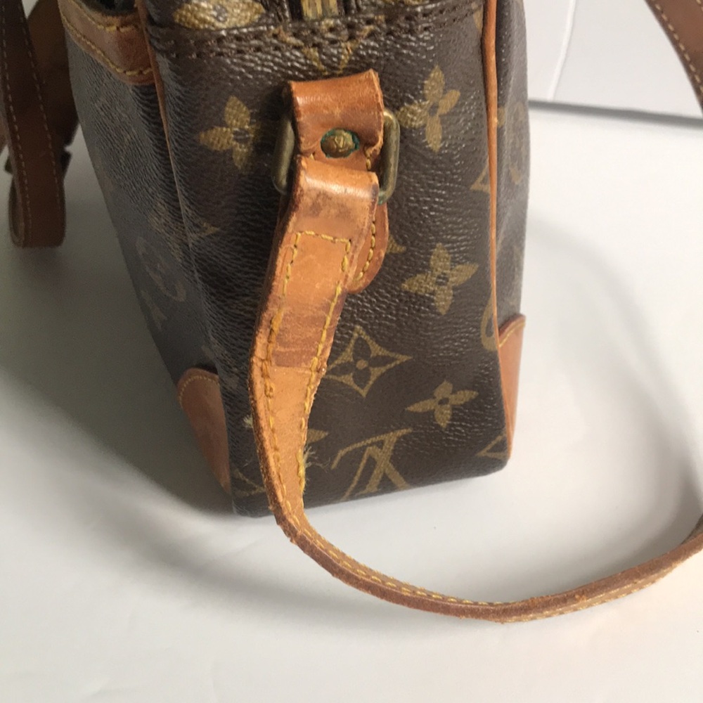 🖤 Pre-Loved Vintage Louis Vuitton Monogram Shoulder Bag – Timeless Classic 🖤 - Picture 16 of 16